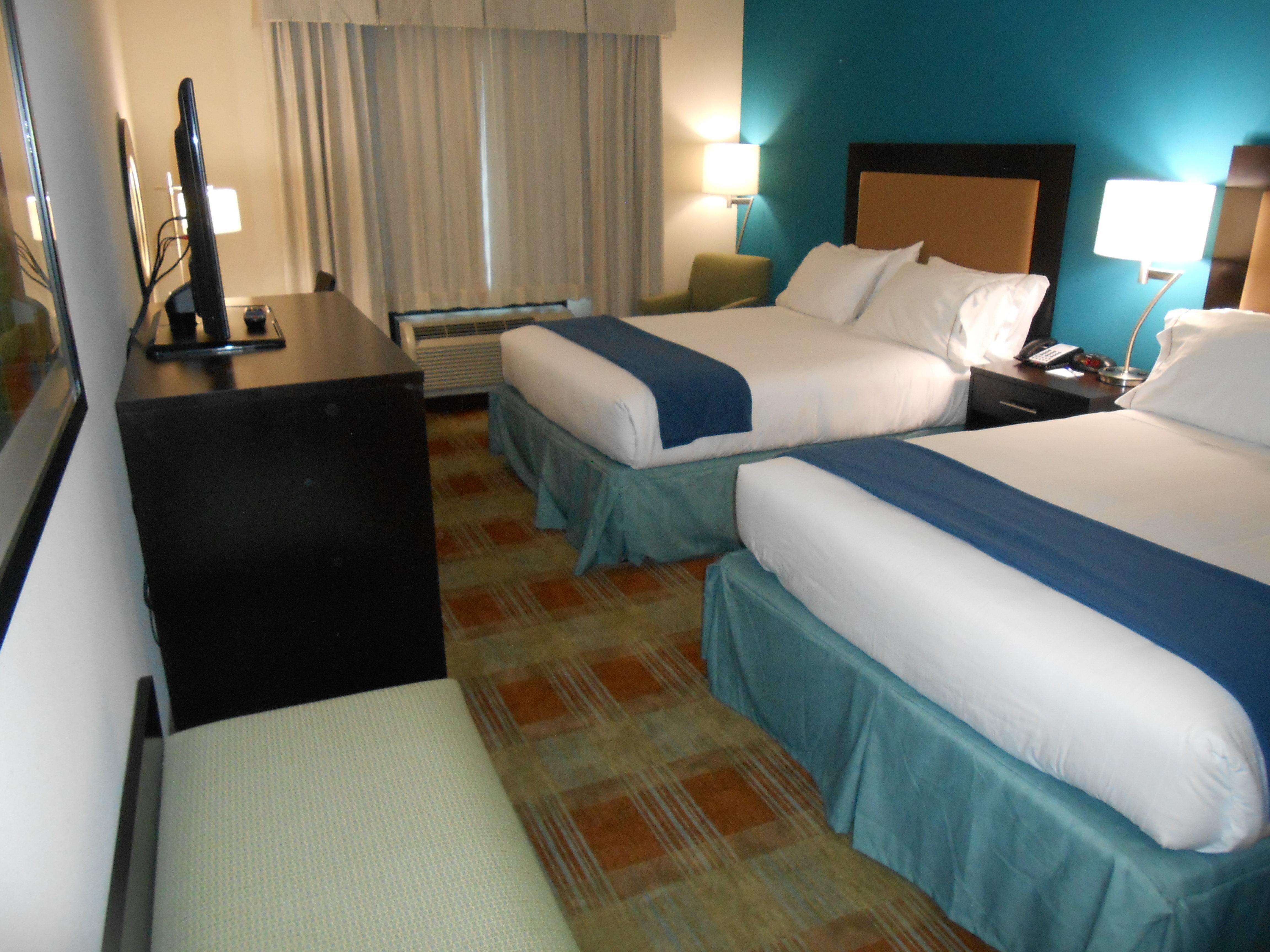Holiday Inn Express & Suites Houston Northwest-Brookhollow, An Ihg Hotel Exterior photo